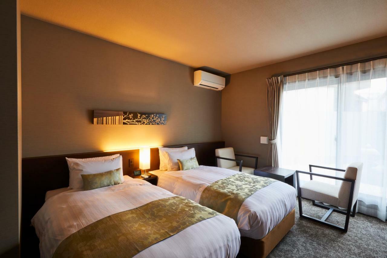 Rinn Heian Shirakawa 3*